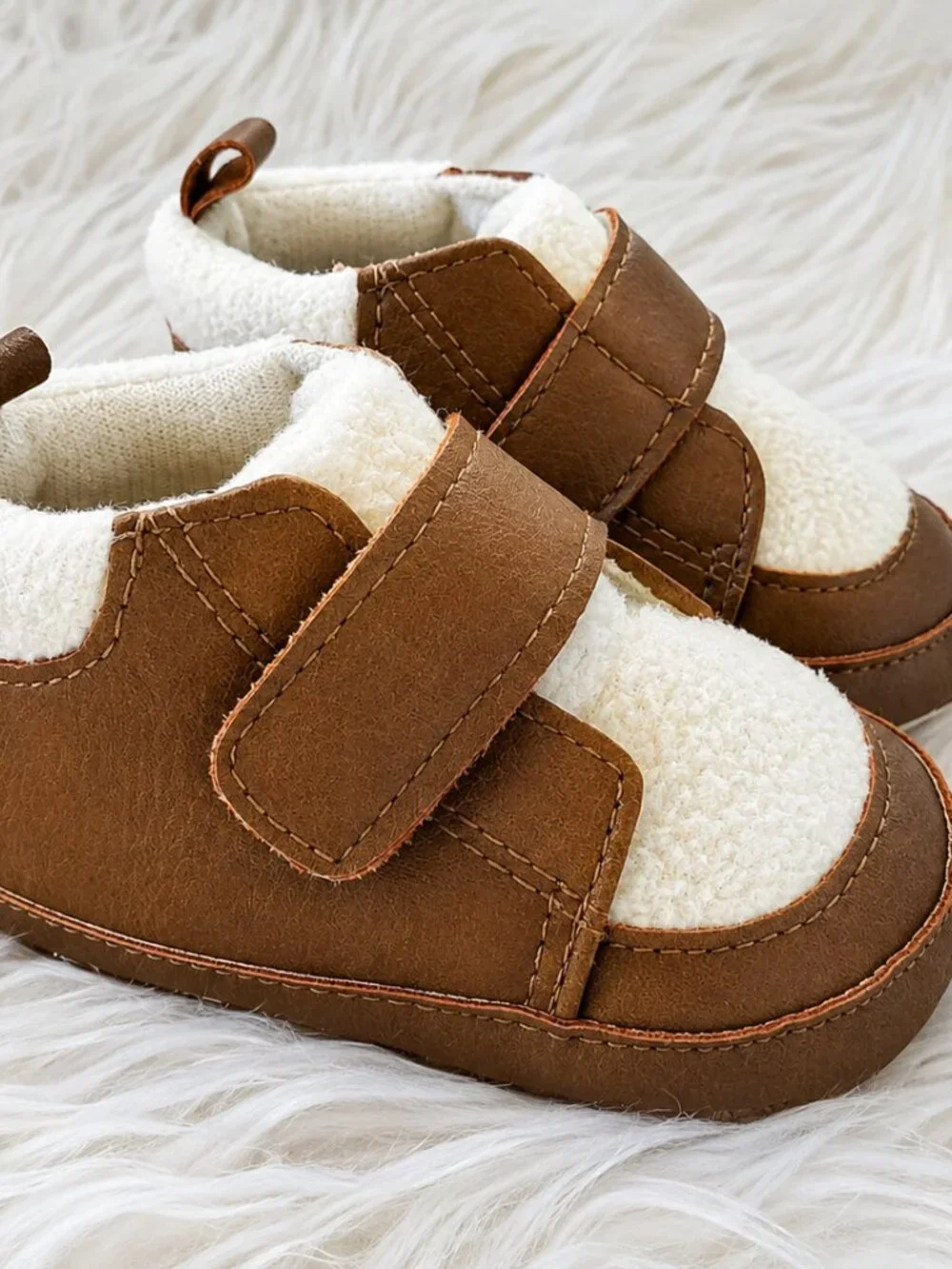 Numby Infant Brown Velcro Faux Shearling Soft Shoes SZ 6-12M